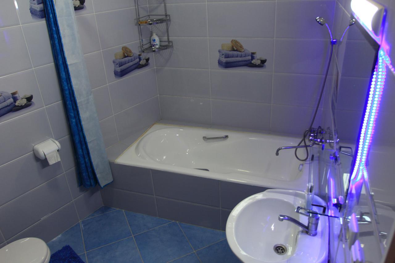 City Hostel Душанбе Екстер'єр фото