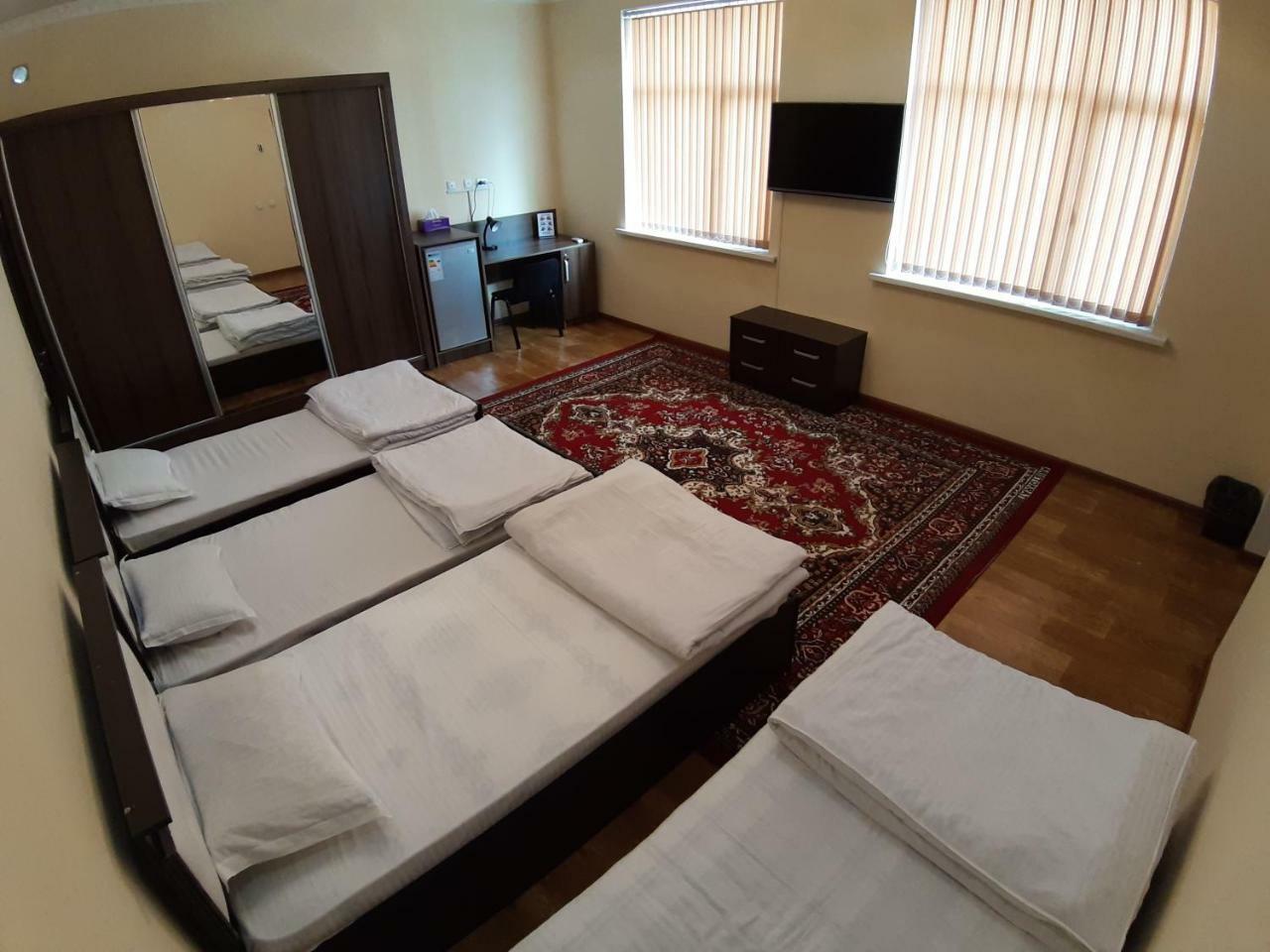City Hostel Душанбе Екстер'єр фото