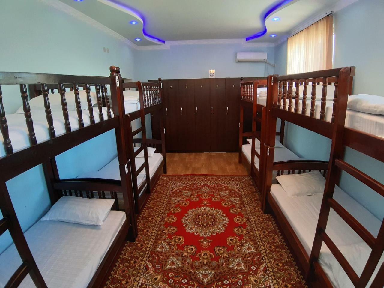 City Hostel Душанбе Екстер'єр фото